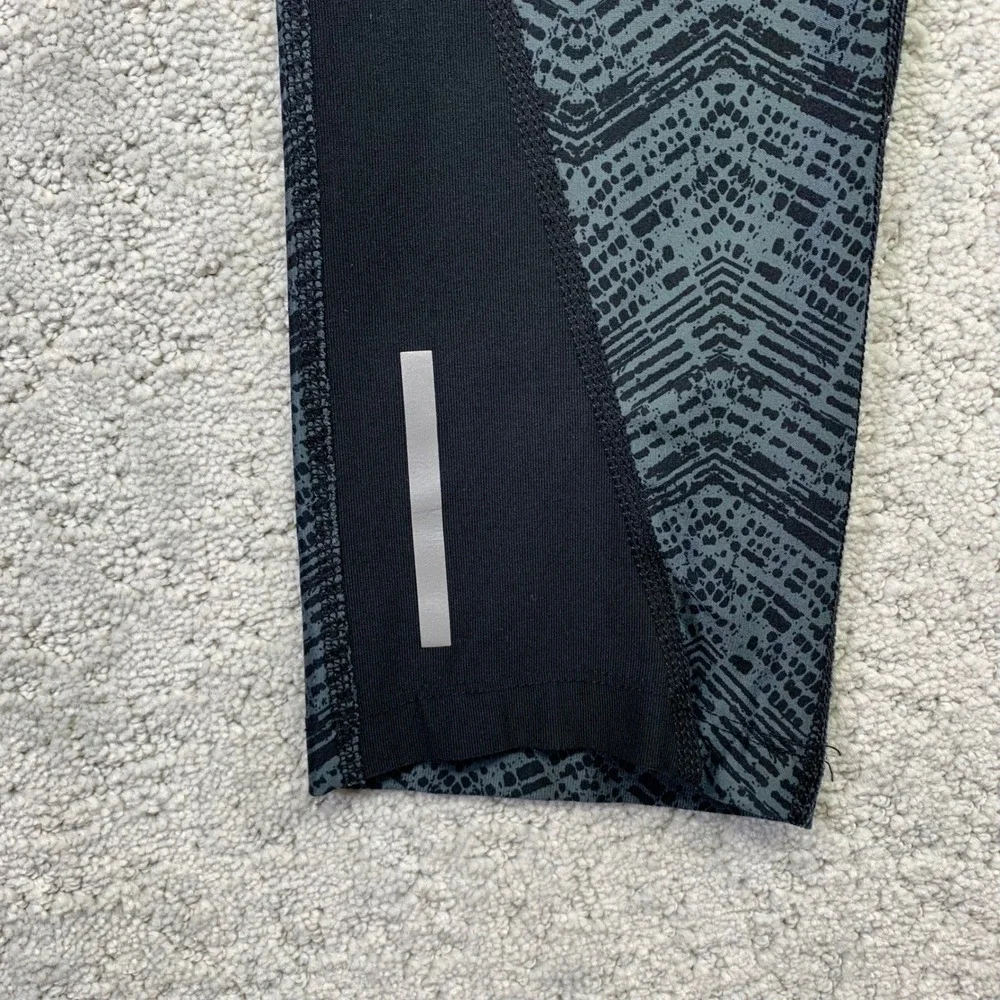 Nike Dri Fit Running Crop Leggings Womens Medium Geometric‎ Athletic Pants